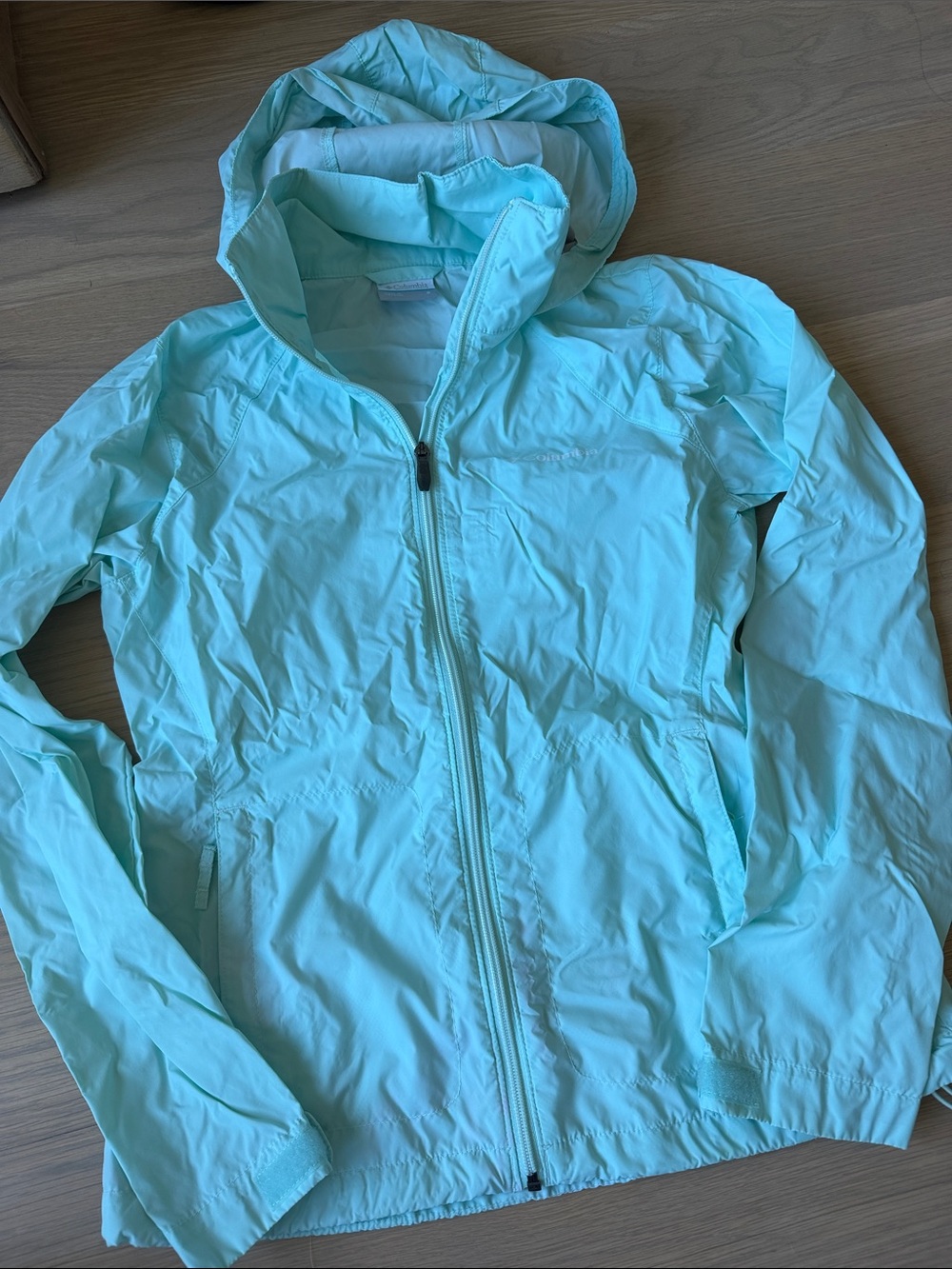 COLUMBIA Rain windbreakers shell lightweight size small excellent condition